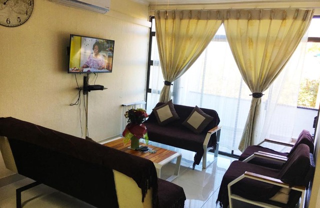 Dumela Margate Flat No 9