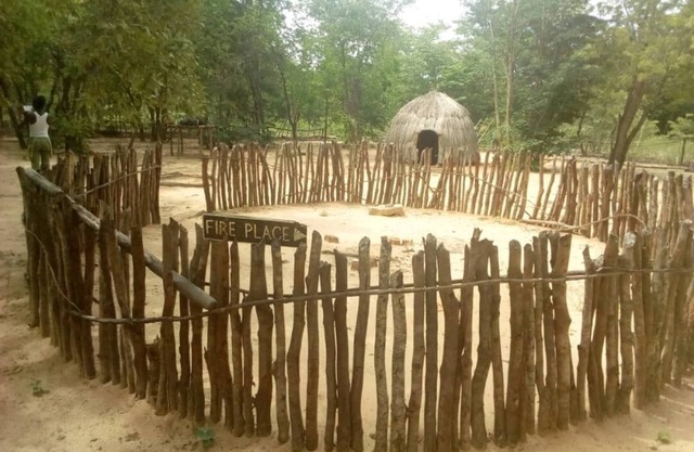 Dumisa African Home