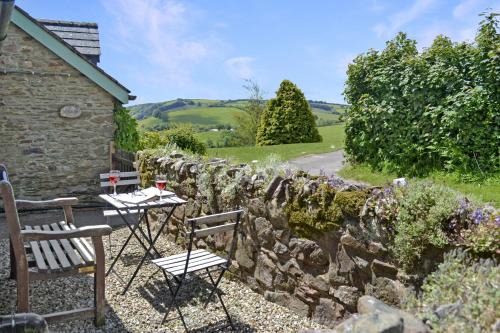 Dunkery Cottage Wheddon Cross