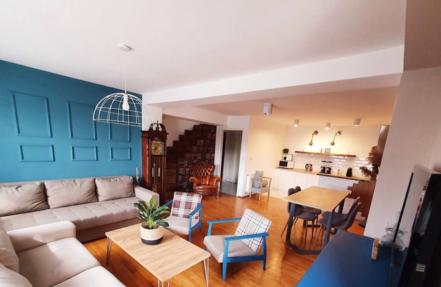 Duplex 150m2 - Central Station best location in town