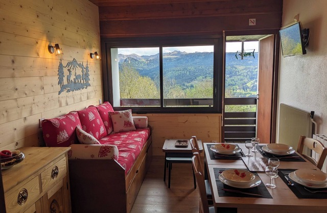 Duplex 4/6 Pers Dans une Ambiance Chaleureuse Avec vue Imprenable sur le Sancy