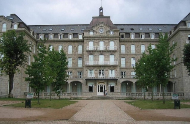 Duplex apartment Residencial Gran Hotel