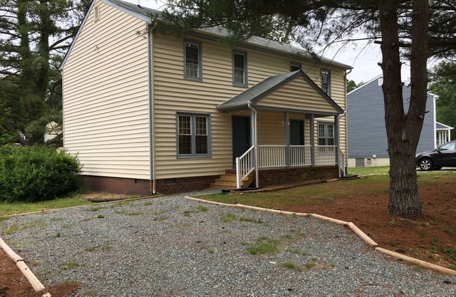 Duplex Apt (Sunshine Suite)