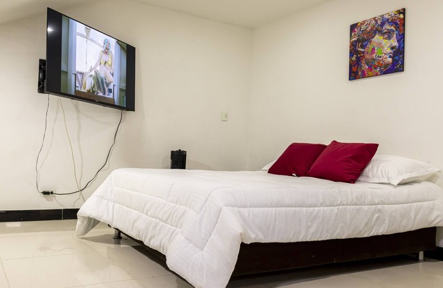 Duplex In Lleras Park