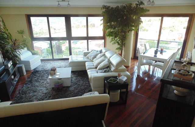 Duplex of 180 m2 large windows and stunning views and terrace 30 meters
