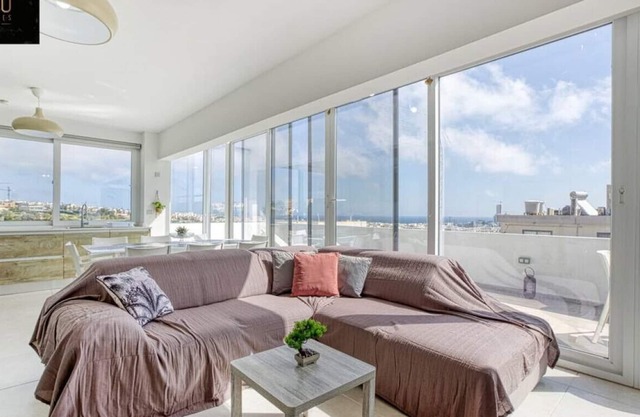 Duplex Sky, luxurious penthouse with large terrace