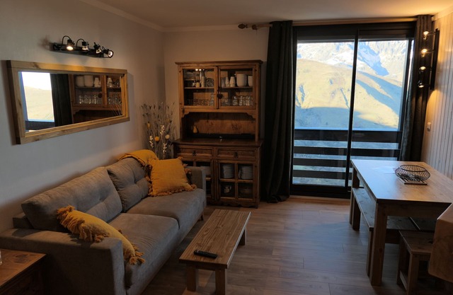 DUPLEX ST LARY PLA ADET 6 to 8 people 50m ² FOOT OF SLOPES ARMAZAN
