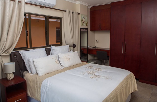 Dyna Guest House: room 1