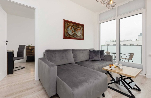 Dzieci Warszawy 28 | Stylish Apartment | Parking