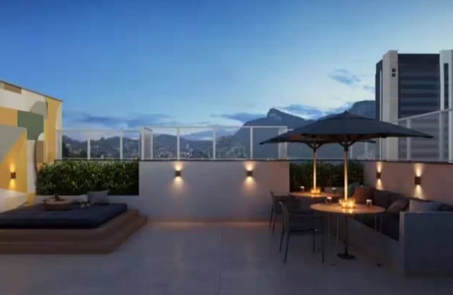 Easy access to Copacabana beach RJ, your family will be close to everything!
