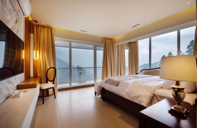 EAFR Hotel