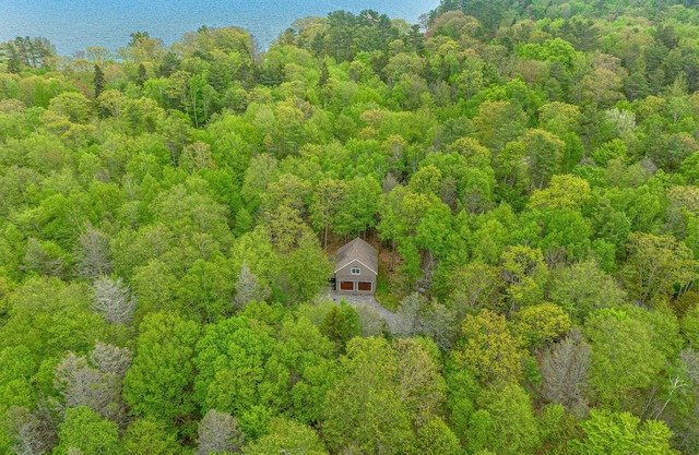 Eagles Nest Preserve Cottage