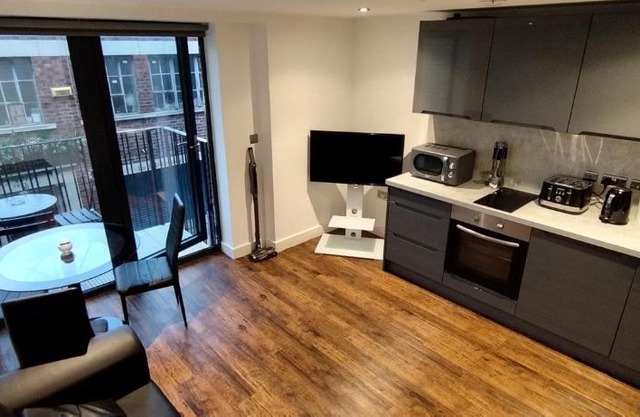 Earl Street 122