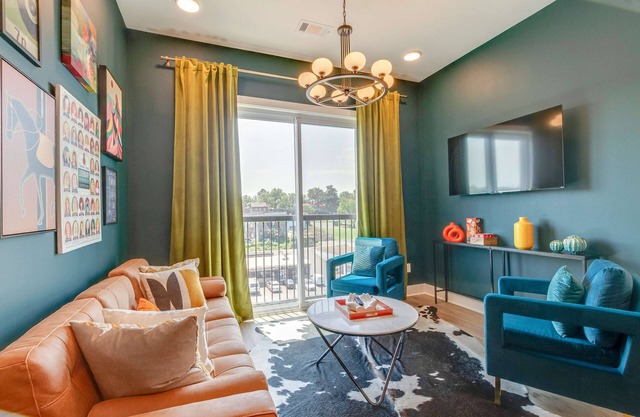 East Nashville-2BR Boutique Stay-Sleeps 5-7 mins DT