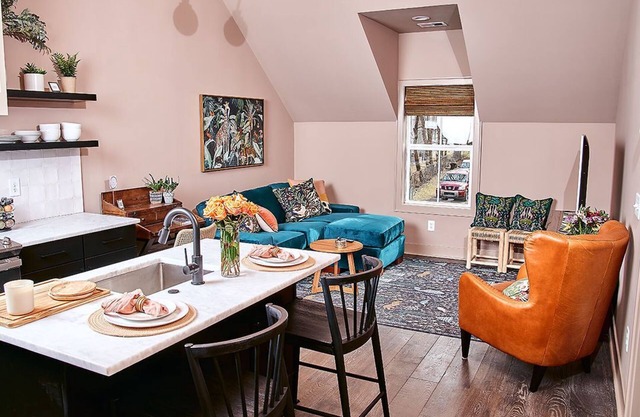 East Nashville Guesthouse close to everything & Pet-Friendly!