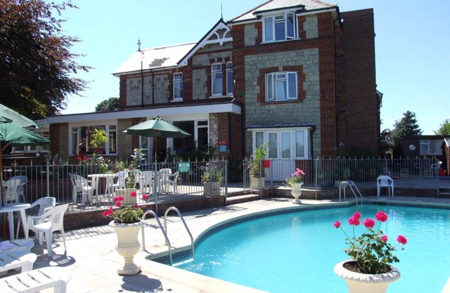 Eastmount Hall Hotel