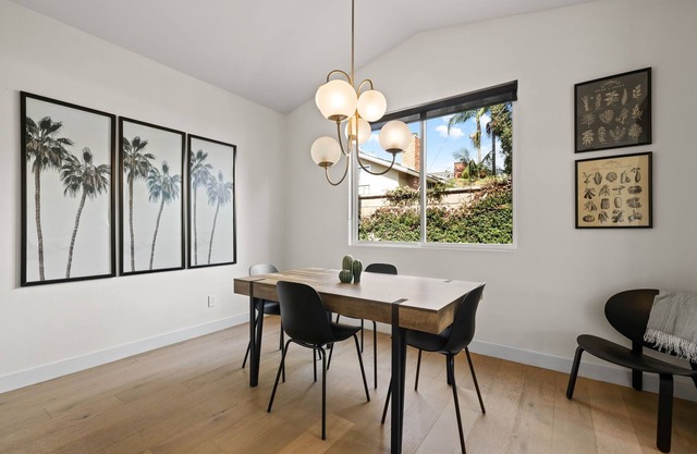 Eastside Costa Mesa Home Walking Distance to Back Bay Newport Beach