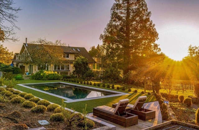 Eastside Eden A Wine Country Escape