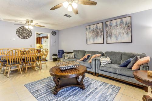 Easy ATL Access Suburban Home Base with Patio