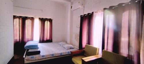 Easy Homestay