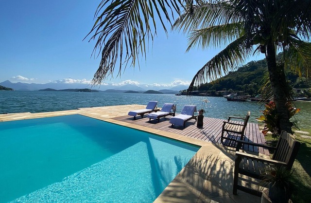 * EasyHost * PARADISE HOUSE WITH PRIVATE BEACH AND POOL