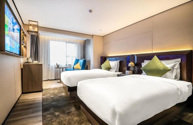 Echarm PLUS Hotel Guangzhou Beijing Road Pedestrian Street Dafo Ancient Temple