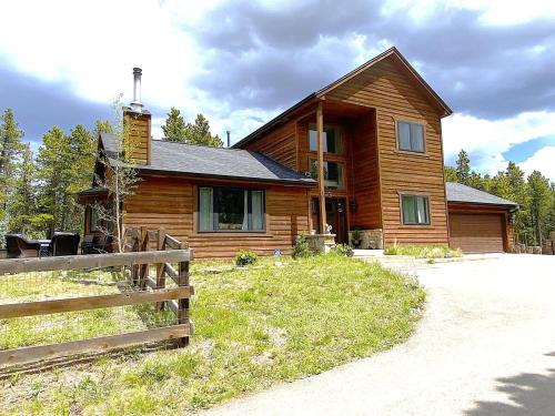 Echo Hills Mountain Lodge
