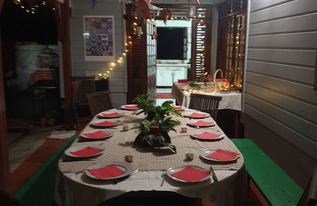 eco-friendly bungalows/1 disabled access/2 rooms/wifi/pool