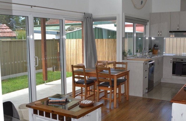 ECO House 6 minutes walk to the beach