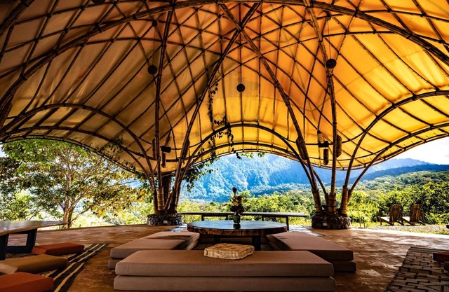 Eco Luxe Glamping Nest #6 - 2 Queen Beds at Holos