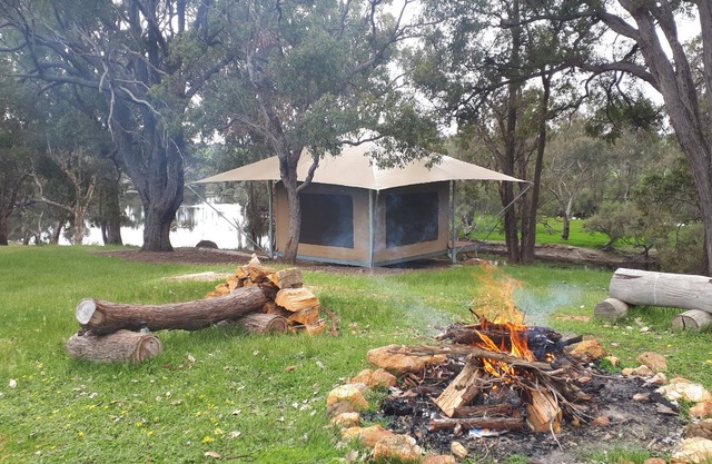 Eco-sustainable glamping, Cooking School, life-coaching on Blackwood River in WA