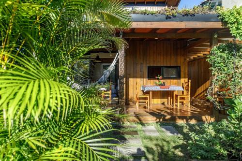 EcoHouse intimista e jardim tropical à 200m praia