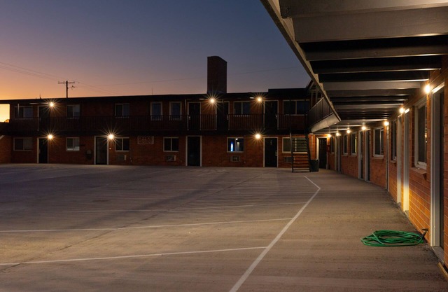 Econo Inn