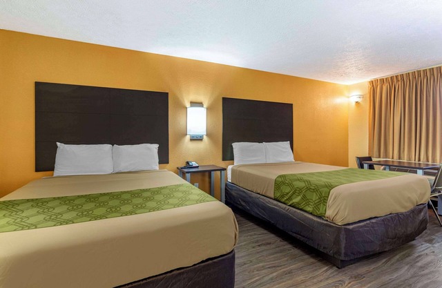 Econo Lodge Nashville North