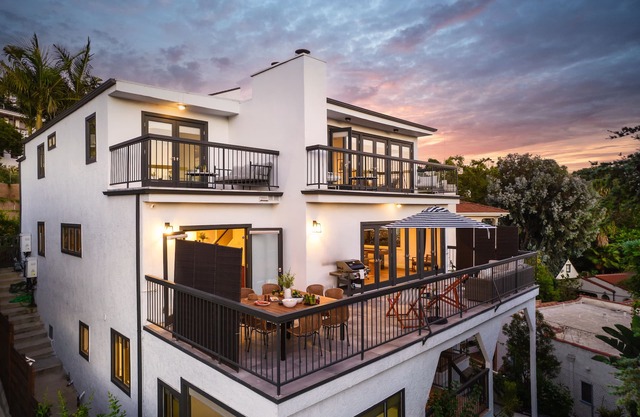 Edendale by AvantStay | Urban Hilltop Oasis w/Amazing Views in <3 of Los Feliz