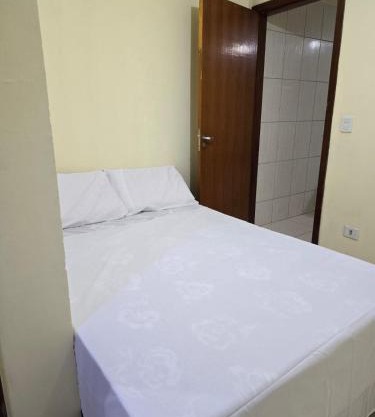 Edificio Hayannes - 1 Quarto - 1 Cozinha - 1 Banheiro - Garagem Coberta - Taxa Para Hospede Com Pets