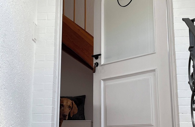 Eifelglück vacation apartment with a view of the Kasselburg castle