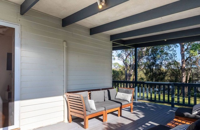Eight on the Lake - 8 Fairhaven Point Way- Lakefront, pet friendly
