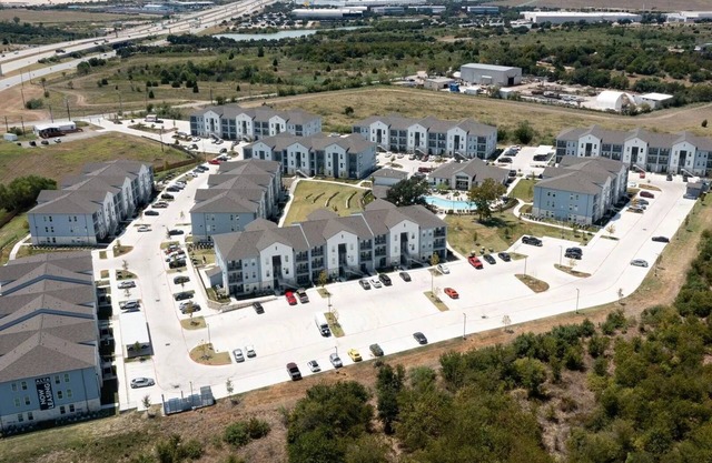 EightyOne10 1BD 6 - One Bedroom Apartment, Sleeps 2