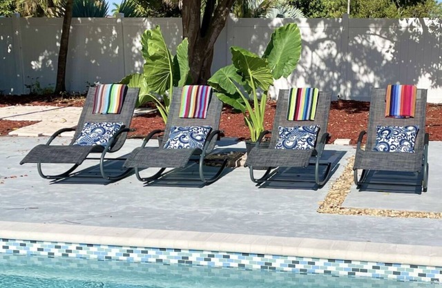 El Dorado Poolhouse