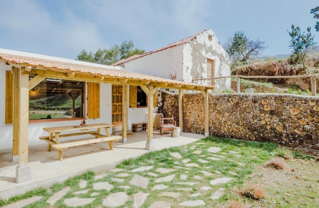 El Pino Centenario 8