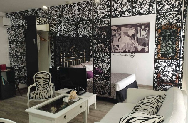 EL SOLO STUDIO PENTHOUSE - PARADISE OF DREAMS APARTMENTS