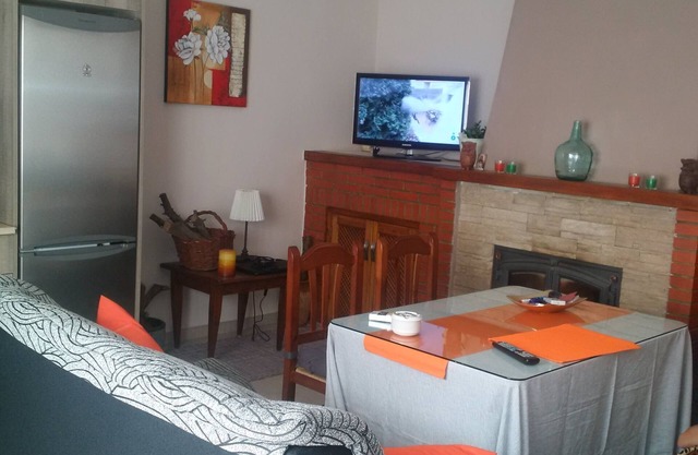 EL YELMO VILLAGE HOUSE