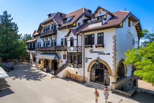 Elafos Hotel
