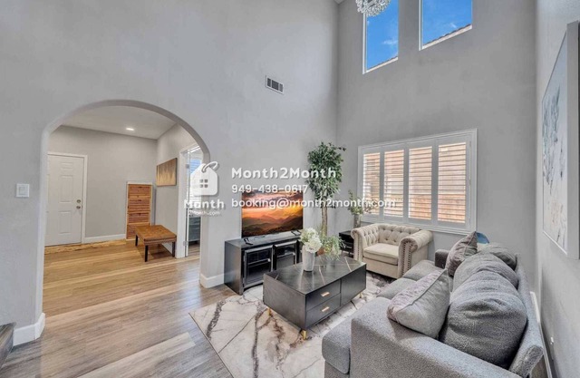 Elegance on Arbor Park #41354