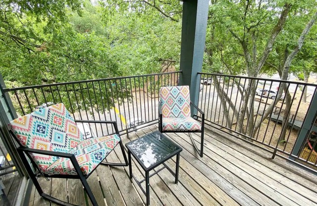 Elegant 1BR Pet-Friendly