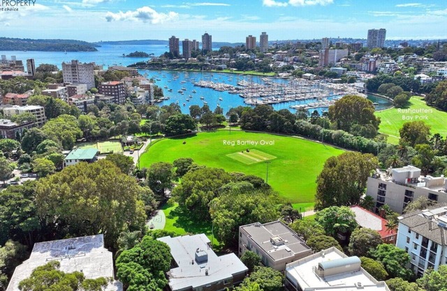 Elegant 3-Bed Woollahra Terrace with Sunlit Garden