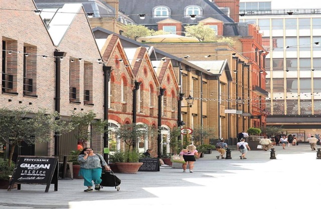 Elegant 3-Bedroom Luxury Retreat in Prestigious Cadogan Square