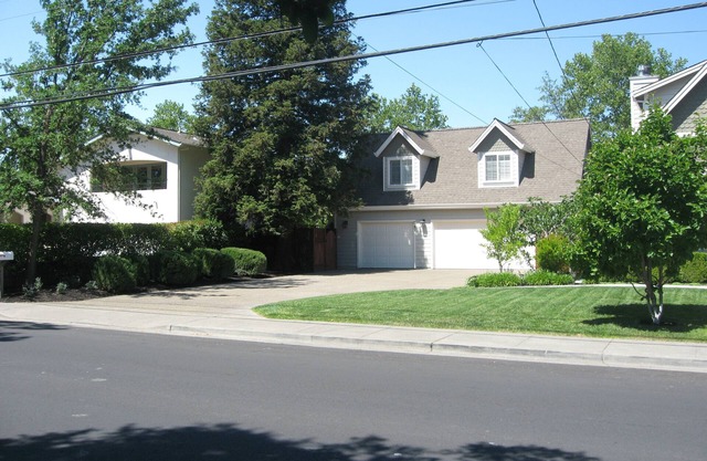 Elegant Apartment Near Downtown St. Helena