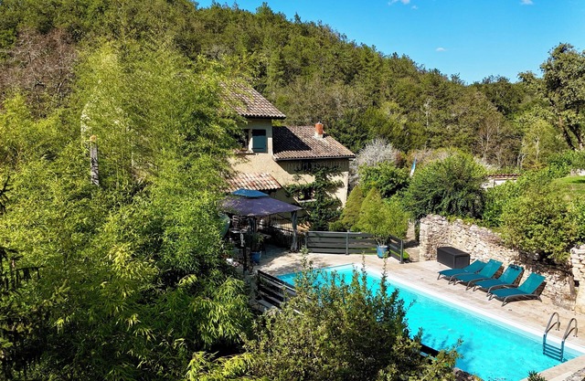 Elegant Charm" room in the Périgord countryside (breakfast included)